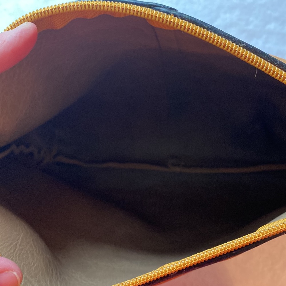 Large purse - Picture 10 of 10